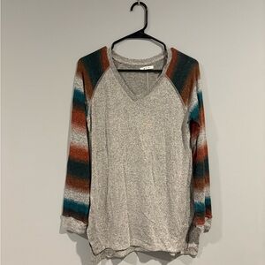 Maurice’s Super Soft Striped Sleeve Gray Tunic